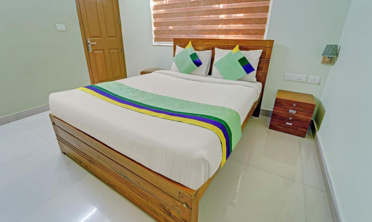 Guruvāyūr Sreepathi Nirmalyam 400 Mts From Guruvayoor Temple酒店 外观 照片